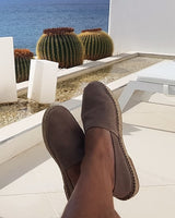 Zapatillas camping para hombre fabricadas en España con yute natural ecológico. Disponibles en varios colores.