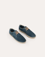 alpargatas cassani de hombre tipo bluchers en piel serraje azul vaquero con cordones y yute ecológico fabricadas a mano en España