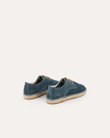 alpargatas cassani de hombre tipo bluchers en piel serraje azul vaquero con cordones y yute ecológico fabricadas a mano en España