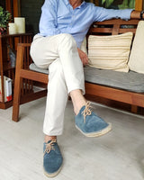 Zapatillas de cordones para hombre fabricadas en España con yute natural ecológico. Disponibles en varios colores.