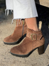 botines marrones con plataforma track fabricados en España