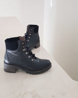 botines militares en piel negra fabricados artesanalmente en España