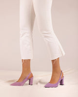 zapatos de salón de tacón alto ancho. Stilettos en ante color lavanda fabricados en España