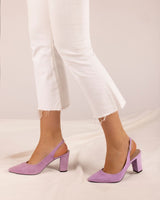 zapatos de salón de tacón alto ancho. Stilettos en ante color lavanda fabricados en España