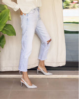 zapatos de salón de tacón alto fino. Stilettos en ante color perla fabricados en España