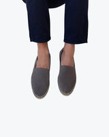Zapatillas camping para hombre fabricadas en España con yute natural ecológico. Disponibles en varios colores. Envíos gratuitos.