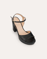 Sandalias en piel grabada coco negro con plataforma